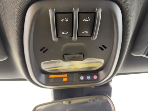 Certified 2024 Buick Envista Avenir FWD image 34