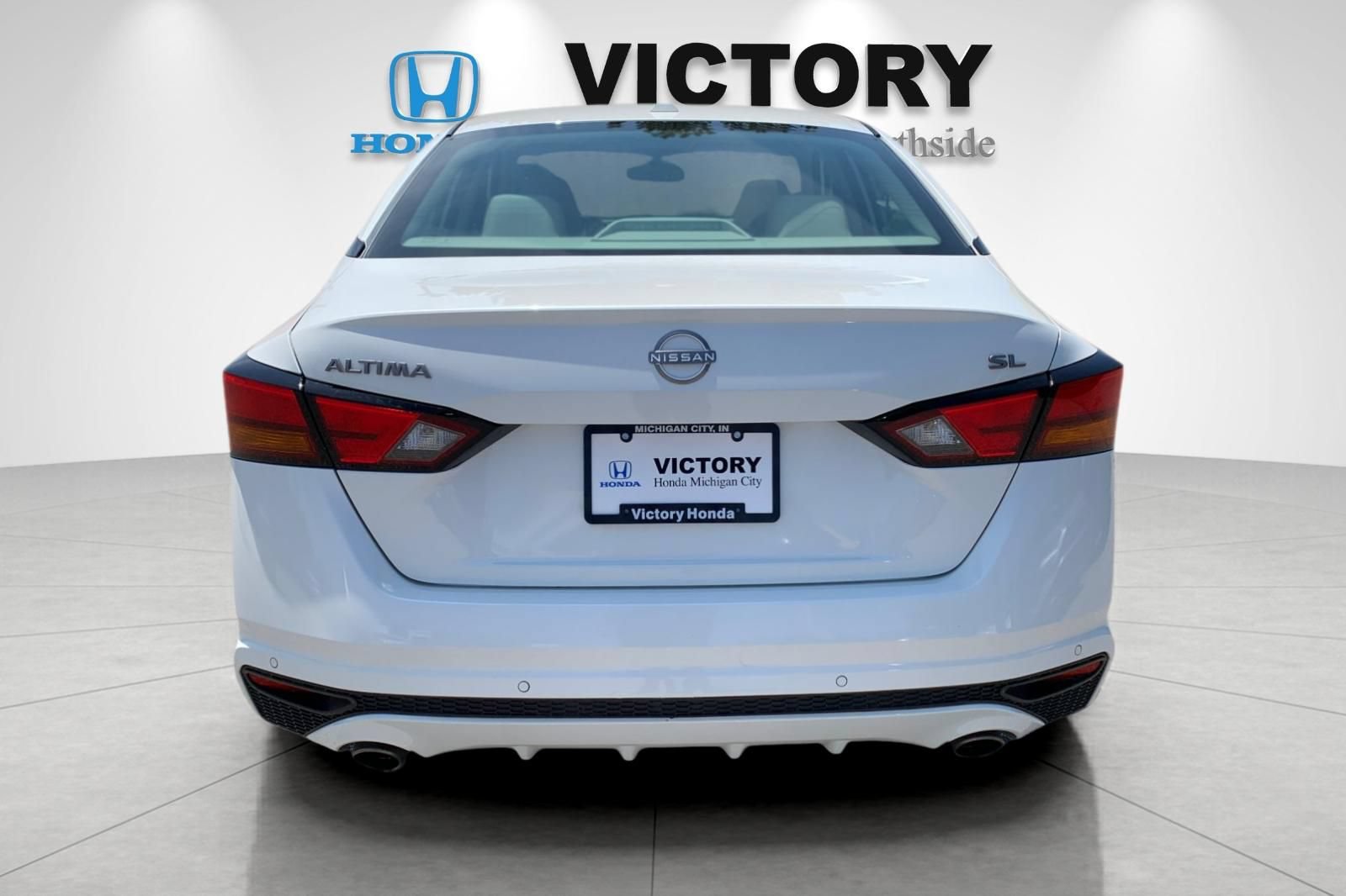 Used 2024 Nissan Altima 2.5 SL FWD image 4