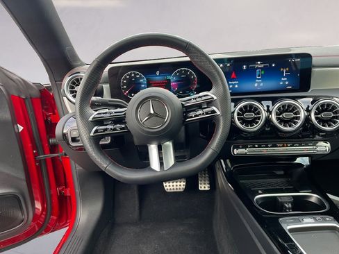 Certified 2025 Mercedes-Benz CLA 250 4MATIC image 12