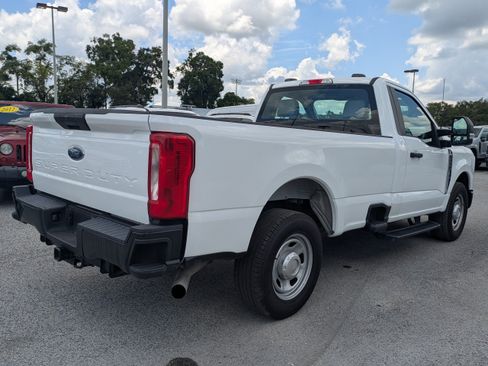 Used 2023 Ford F350 XL RWD image 4