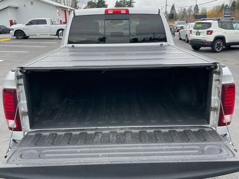 Used 2017 RAM 1500 Sport AWD/4WD image 39