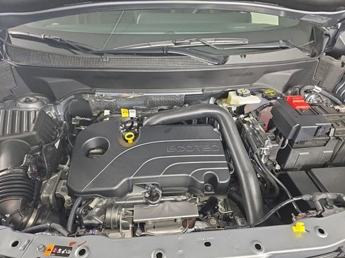 New 2026 Chevrolet Equinox RS w/ LPO, Floor Liner Package image 9