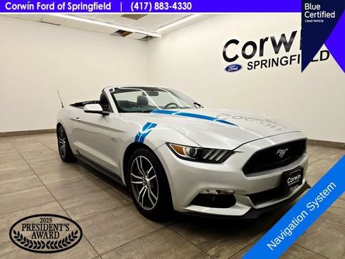 Used 2017 Ford Mustang GT Premium w/ Equipment Group 401A RWD image 7