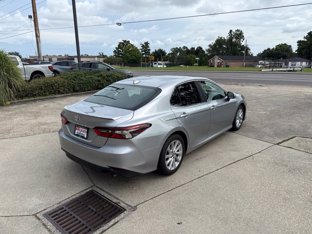 Used 2023 Toyota Camry LE FWD image 7