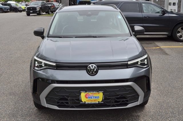 Used 2025 Volkswagen Taos S AWD/4WD image 3