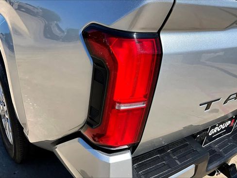 Certified 2026 Toyota Tacoma SR5 image 29