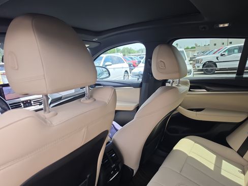 Used 2024 BMW X4 M40i w/ Premium Package AWD/4WD image 15