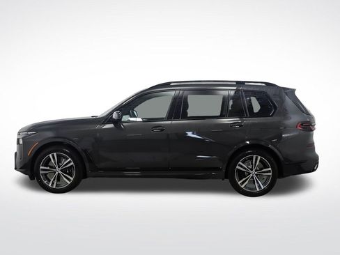 Used 2026 BMW X7 xDrive40i w/ M Sport Package AWD/4WD image 2