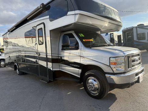 Used 2017 Ford E-450 and Econoline 450 Super Duty w/ Motorhome Prep Package RWD image 2