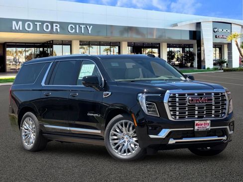 New 2026 GMC Yukon XL Denali AWD/4WD image 2