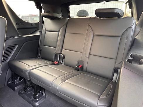 Used 2022 Chevrolet Tahoe LT w/ Luxury Package image 20