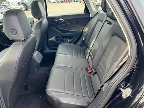 Used 2024 Volkswagen Jetta SE image 18