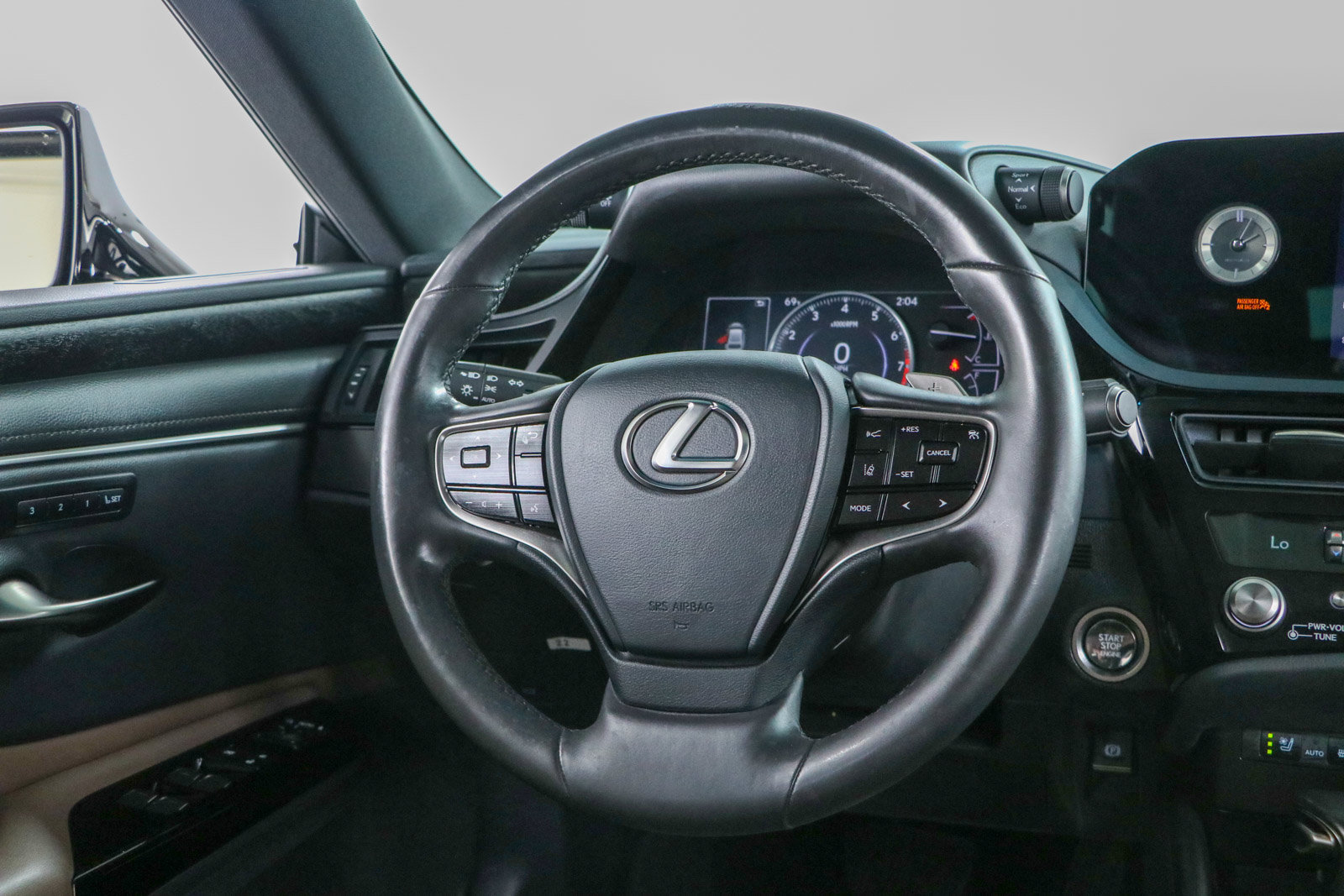 Used 2024 Lexus ES 350 w/ Premium Package FWD image 12