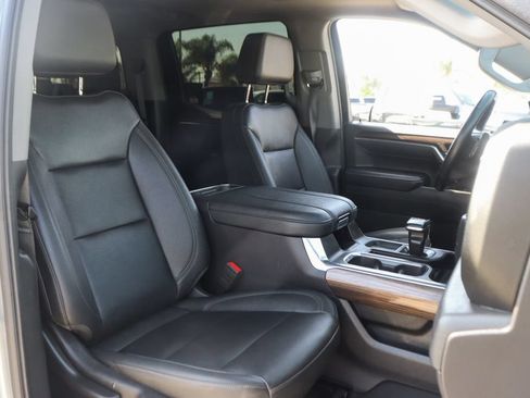 Used 2024 Chevrolet Silverado 1500 LT Trail Boss w/ LT Trail Boss Premium Package AWD/4WD image 41