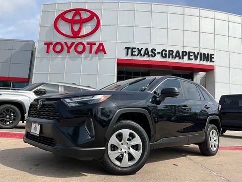 Used 2023 Toyota RAV4 LE image 2