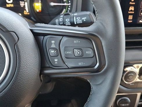Certified 2025 Jeep Wrangler Unlimited Rubicon 4xe w/ Safety Group AWD/4WD image 26