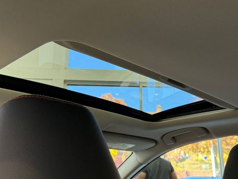 New 2025 Nissan Altima 2.5 SR w/ SR Premium Package image 17