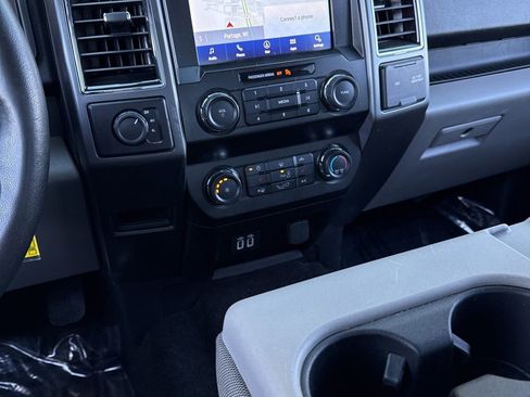 Certified 2020 Ford F150 XLT w/ Equipment Group 302A Luxury image 19