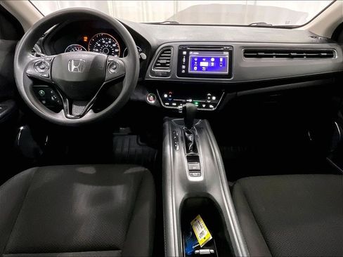 Used 2017 Honda HR-V EX image 21