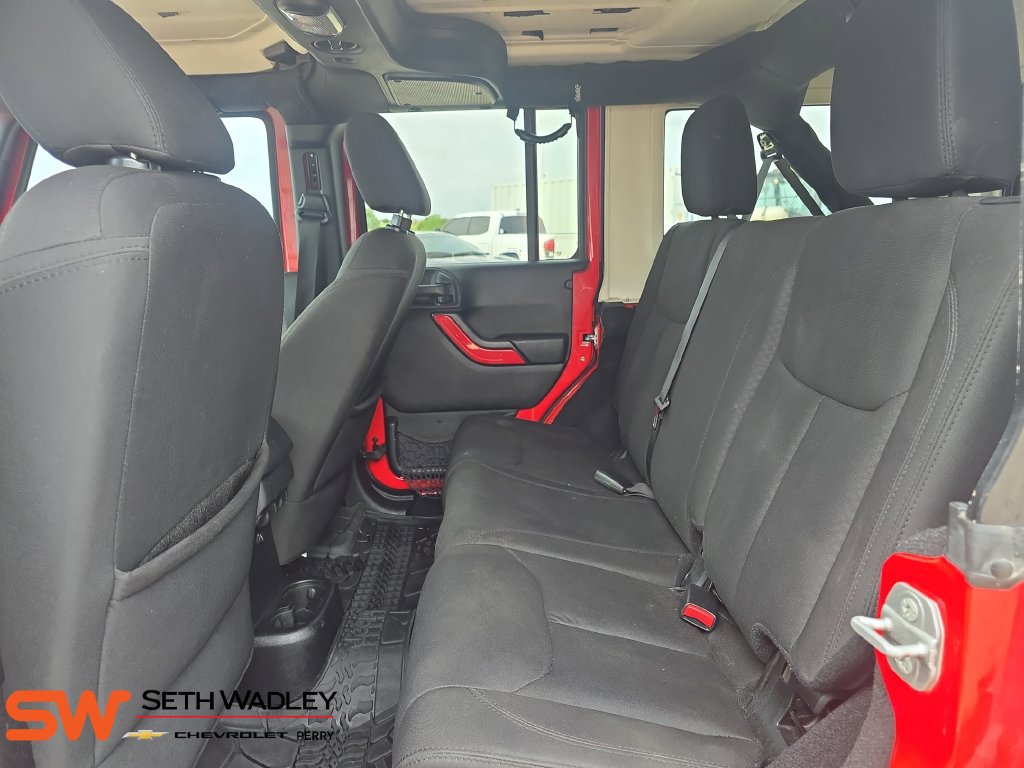 Used 2015 Jeep Wrangler Unlimited Sport w/ Quick Order Package 24S AWD/4WD image 13