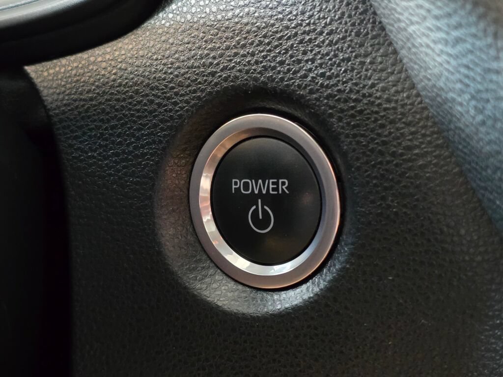 Used 2024 Toyota Corolla SE w/ SE Package FWD image 30