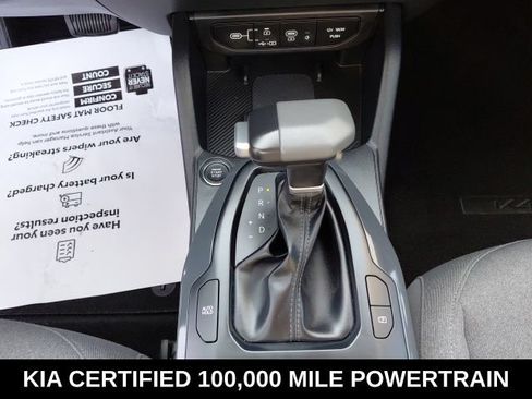 Certified 2025 Kia K4 EX FWD image 12