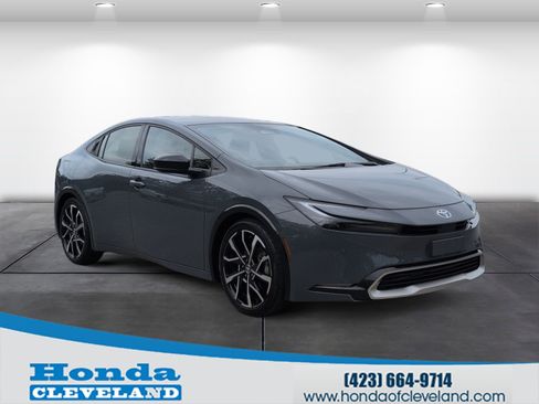 Used 2025 Toyota Prius Plug-In Hybrid w/ Limited Premium Package FWD image 1
