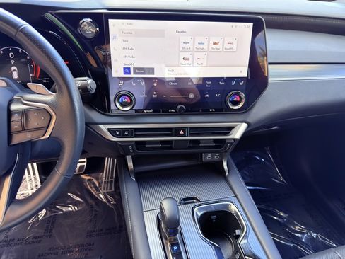 Used 2024 Lexus RX 350 F Sport image 20