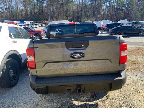 New 2025 Ford Maverick XL image 17