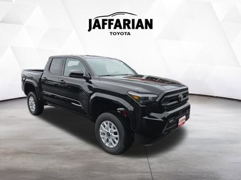 New 2025 Toyota Tacoma SR5 image 1