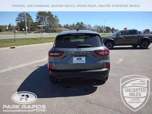 New 2025 Ford Escape ST-Line Elite w/ Tech Pack #2 image 4