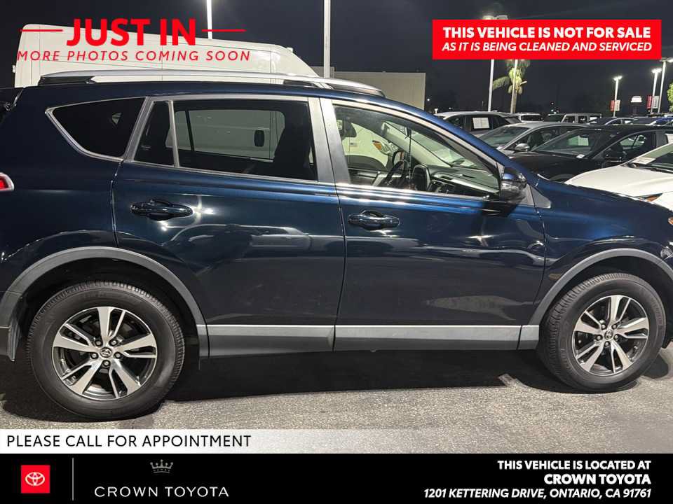 Used 2018 Toyota RAV4 XLE FWD image 3