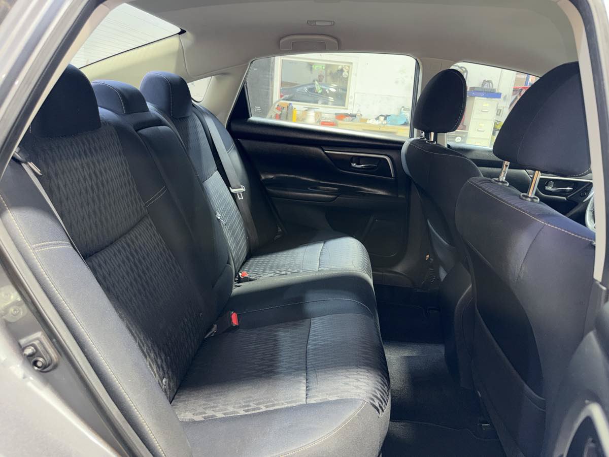 Used 2017 Nissan Altima 2.5 SV FWD image 24