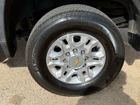Used 2024 Chevrolet Silverado 2500 LTZ image 25