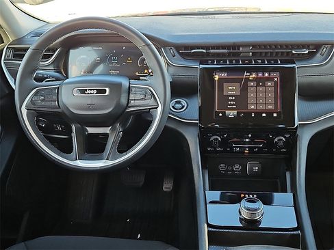 Certified 2024 Jeep Grand Cherokee L Laredo w/ Luxury Tech Group I image 19