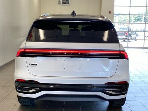 New 2026 Lincoln Nautilus Reserve AWD/4WD image 6