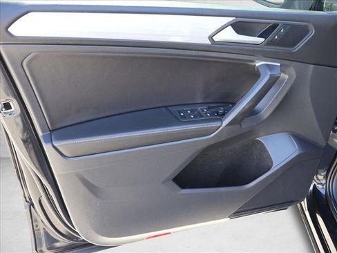 Used 2023 Volkswagen Tiguan S FWD image 11