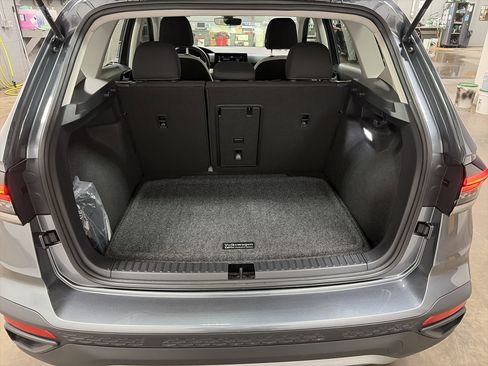 Certified 2025 Volkswagen Taos S image 27