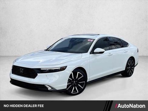 Used 2024 Honda Accord Touring image 1