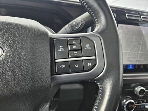 Certified 2024 Ford F250 Lariat w/ Black Appearance Package image 20