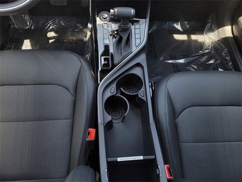 New 2025 Kia Niro EX image 18