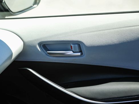 Certified 2019 Toyota Corolla XSE FWD image 21