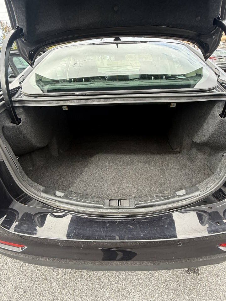 Used 2020 Ford Fusion Titanium FWD image 9