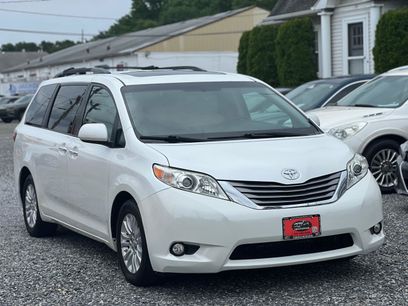 Used 2015 Toyota Sienna XLE