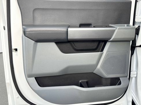 Used 2025 Ford F250 XLT image 13