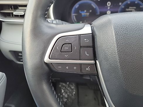 Used 2023 Toyota Highlander Limited AWD/4WD image 28