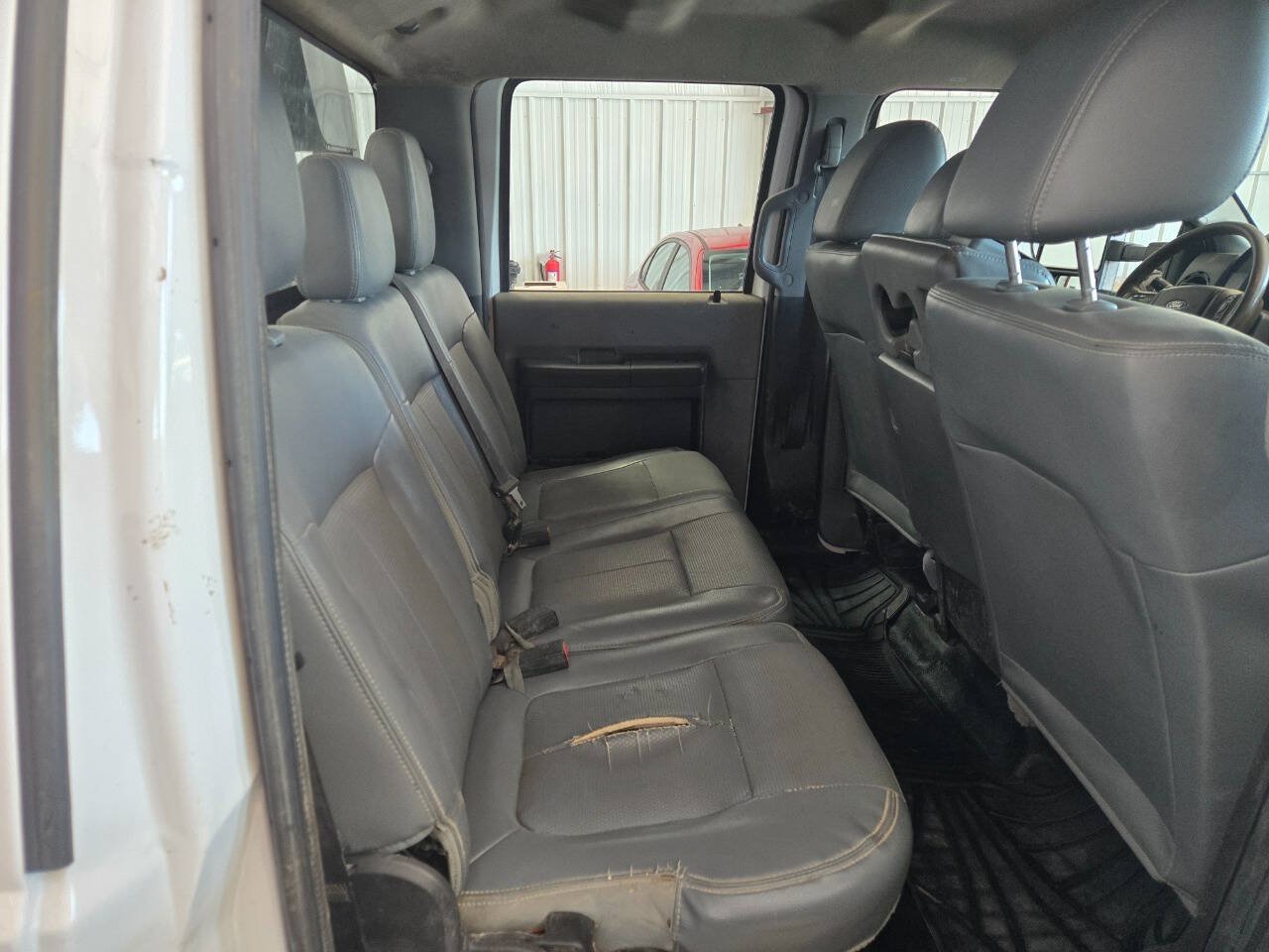 Used 2016 Ford F550 4x4 Crew Cab Super Duty image 29