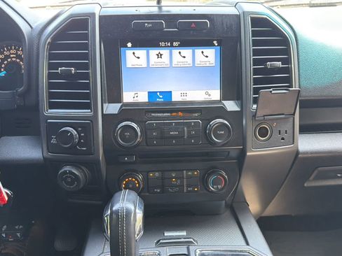 Used 2017 Ford F150 XLT w/ Equipment Group 301A Mid AWD/4WD image 14