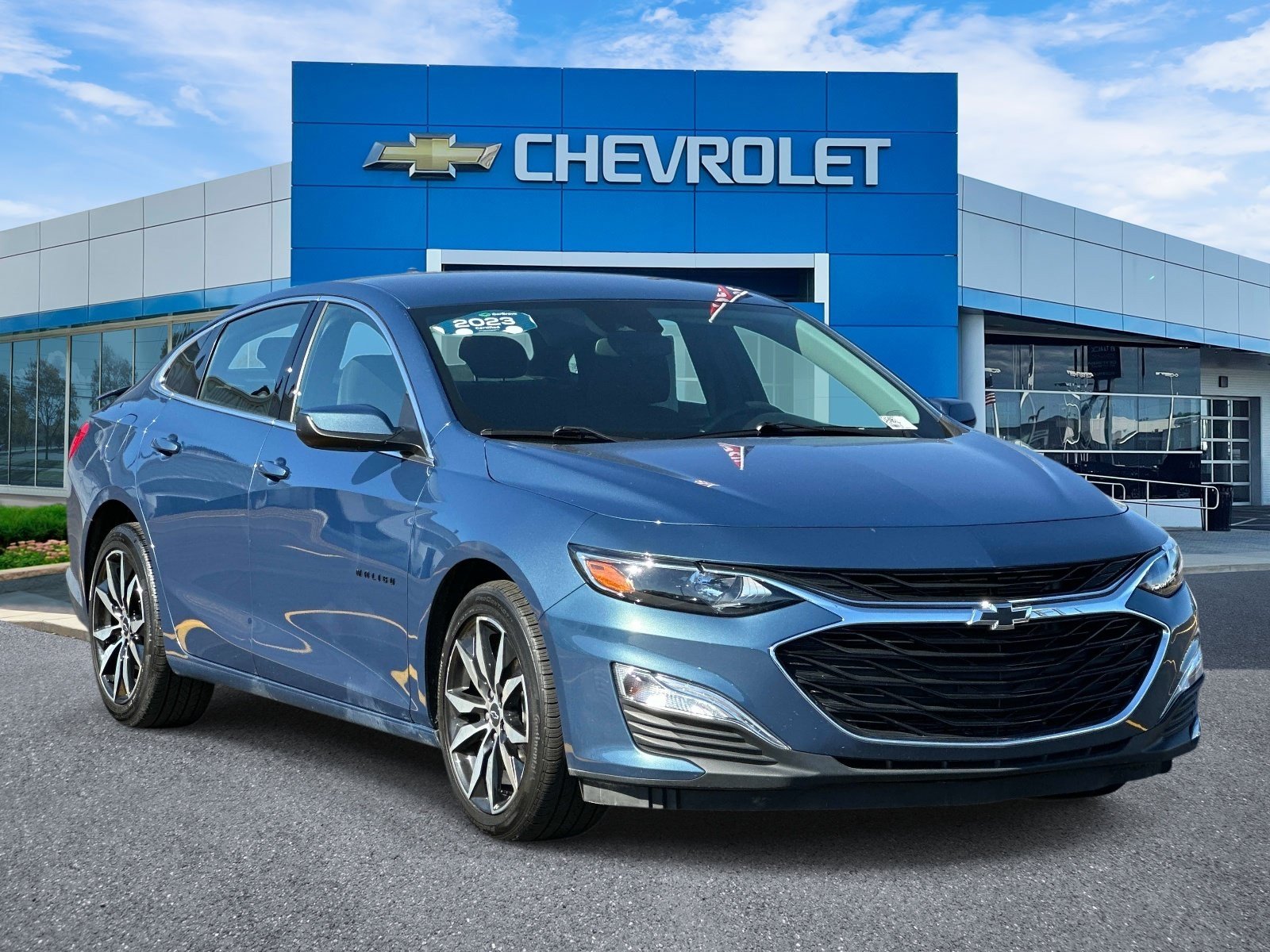 Certified 2024 Chevrolet Malibu RS FWD image 1
