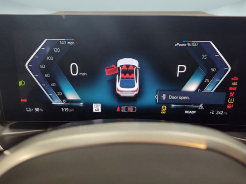 Used 2025 BMW i4 eDrive40 w/ M Sport Package image 15